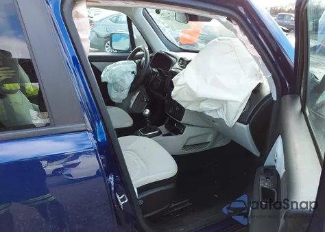 2018 Jeep Renegade Latitude Fwd из США, поврежденный, VIN ZACCJABH7JPJ10510